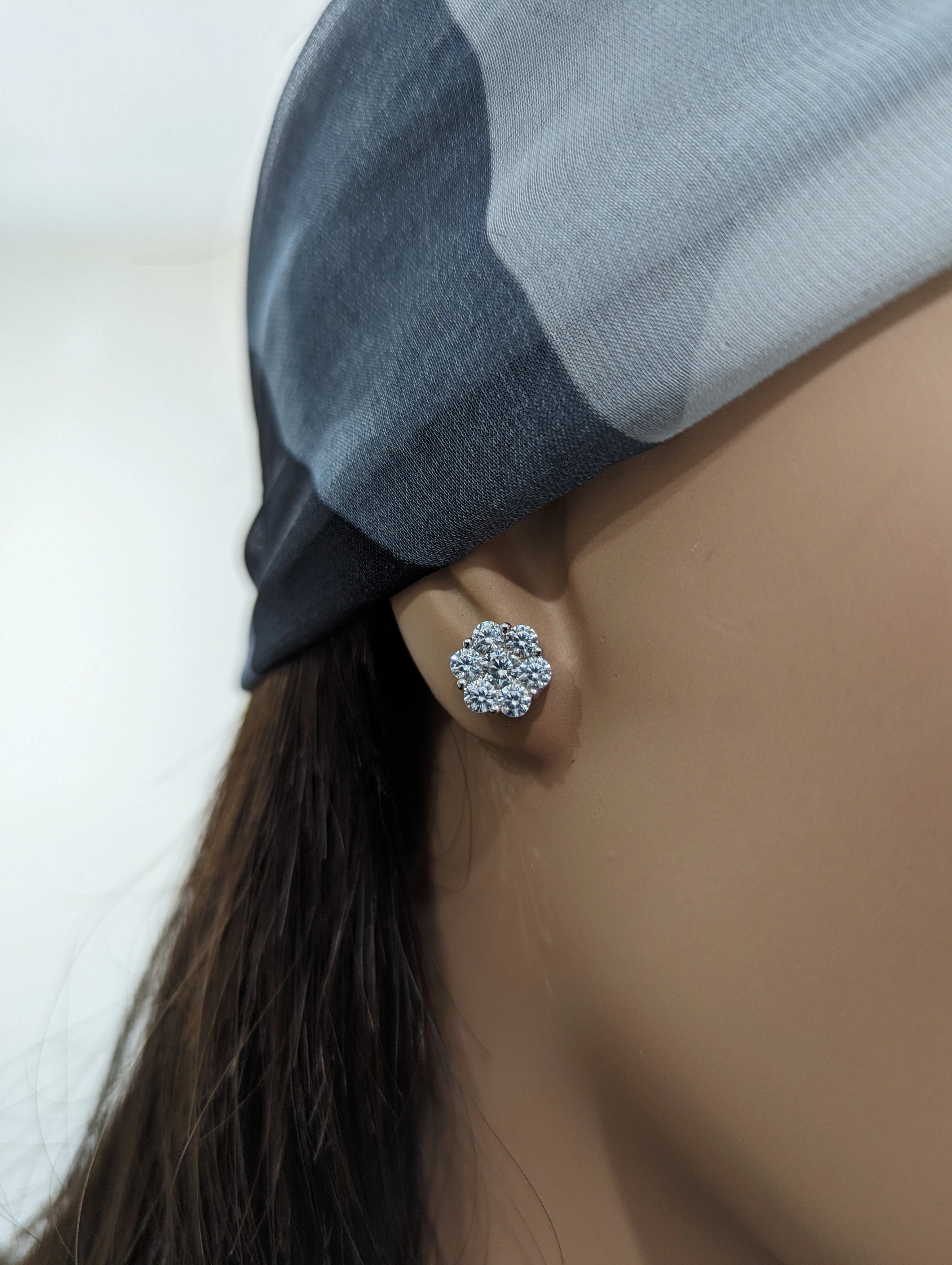 Rhodium Plated Sterling Silver 7 Stone CZ Cluster Stud Earring Effortless Elegance