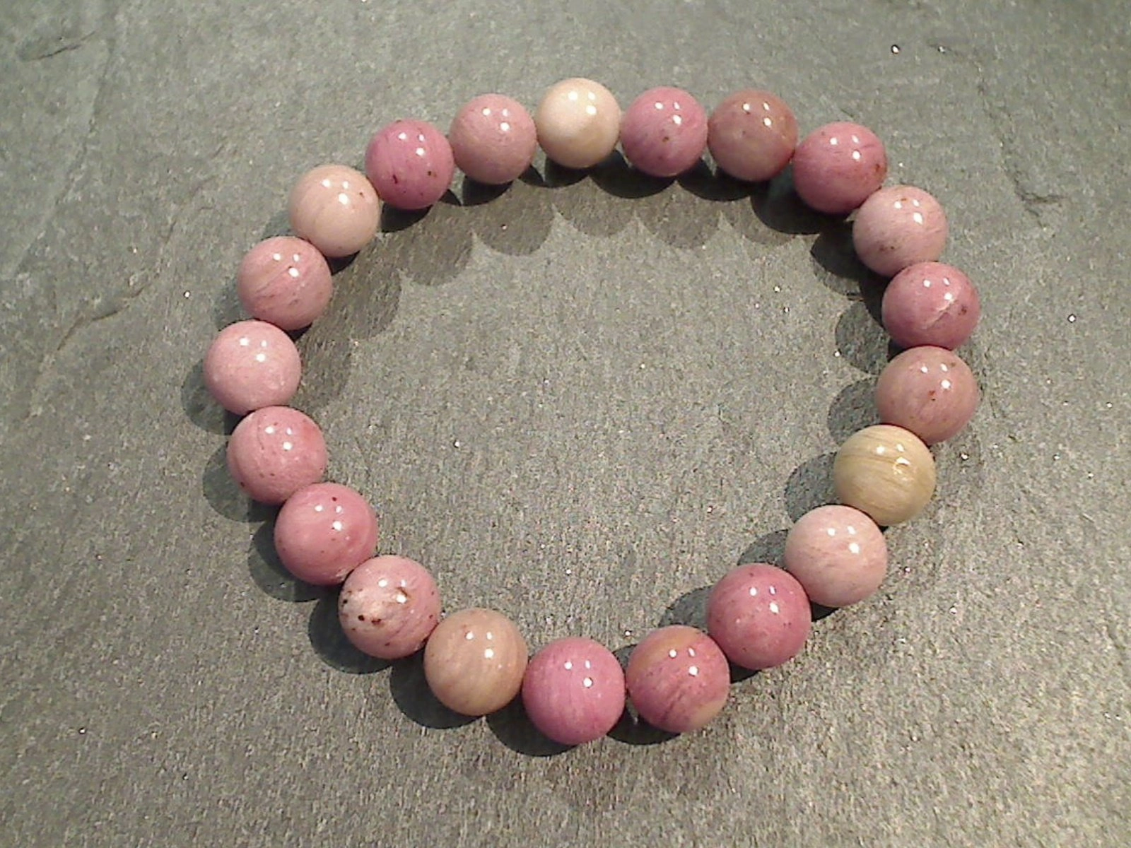 Sculptural Feel Fresh Highlight Rhodonite 8mm Stretch Bracelet