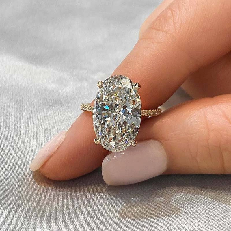 Louily Luxurious Yellow Gold 8.0Ct Oval Cut Engagement Ring In Sterling Silver Signature Vibe