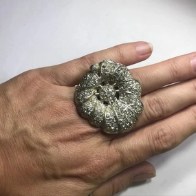 Detail Pop Soft Glam Vintage Rhinestone Flower Statement Ring. Upcycled Brooch Ring. Recycled Jewelry.