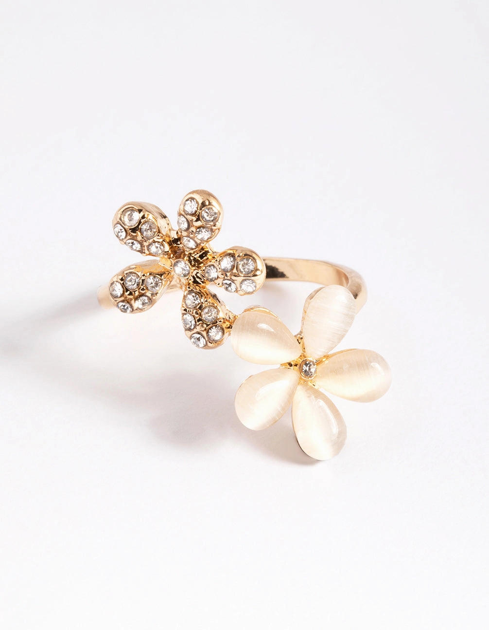 Elegant accessories Effortless Finish Gold Diamante & Cateye Flower Ring