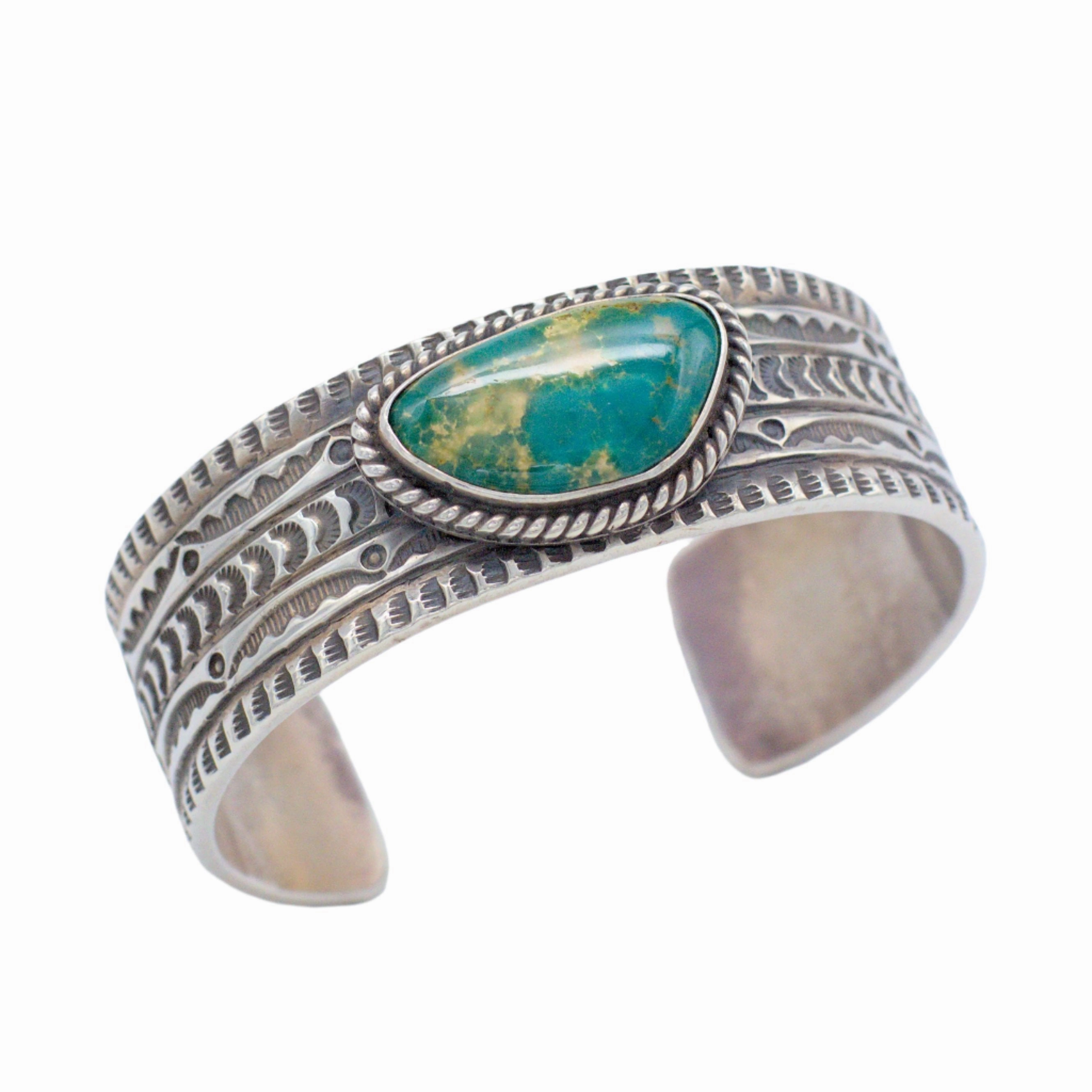 Oscar Alexius Handmade Navajo Sterling Silver Turqoise Bracelet Trendy Outfit Light Touch