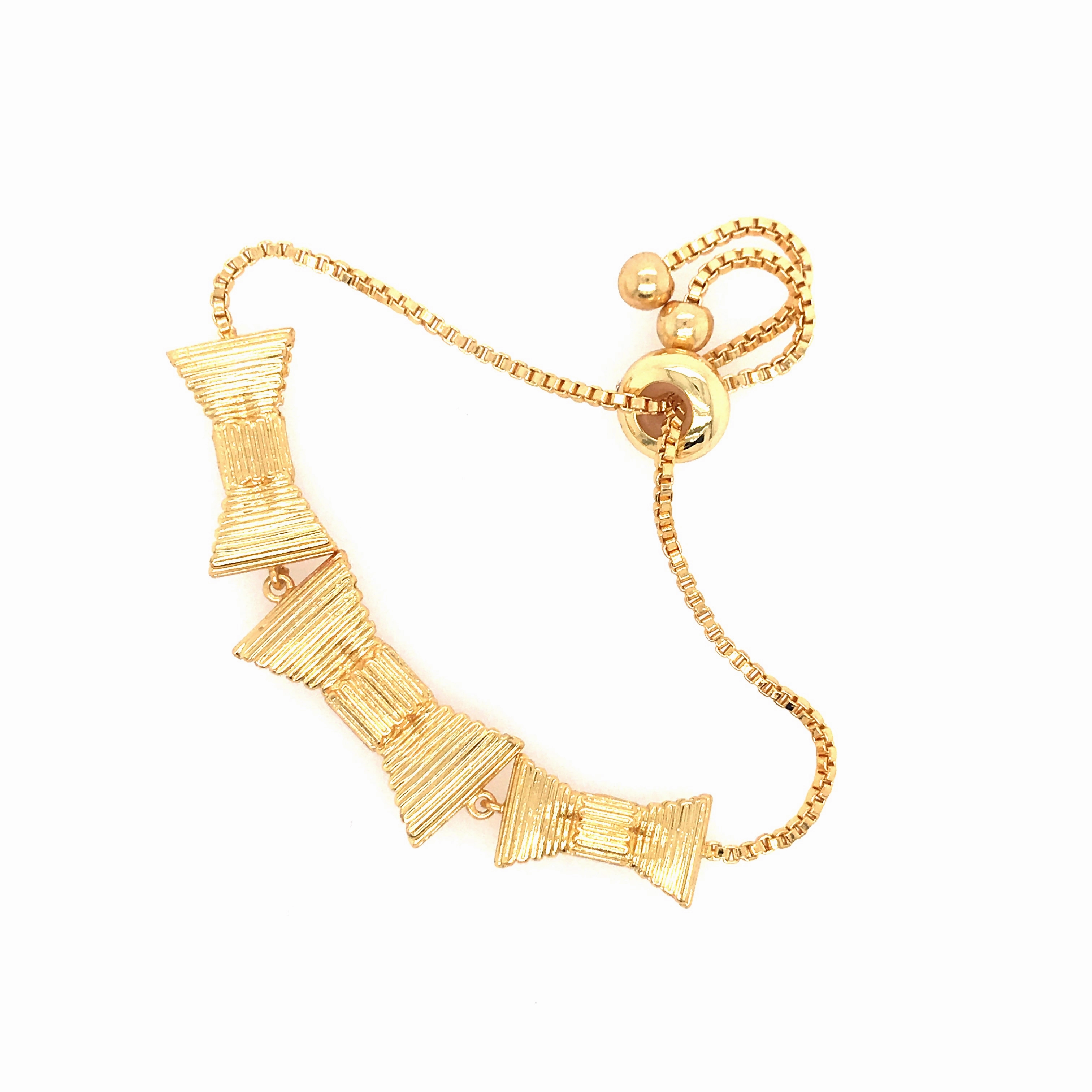 Bow Bracelet Bold Form Everyday Appeal