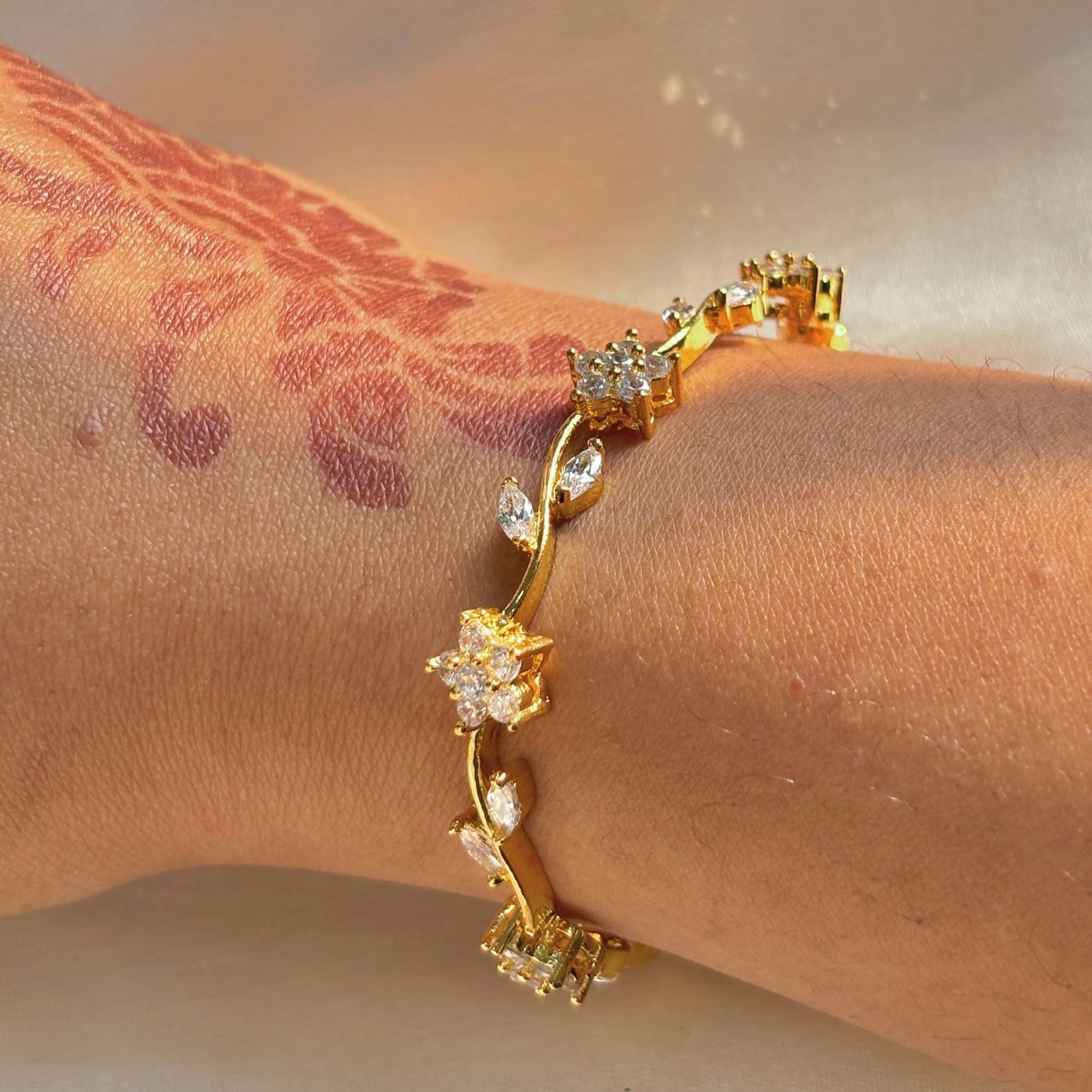 Timeless Beauty desert style Starlight garden tennis bracelet