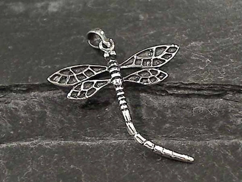 Stylish Pop Ornate Design Sterling Silver Dragonfly Pendant