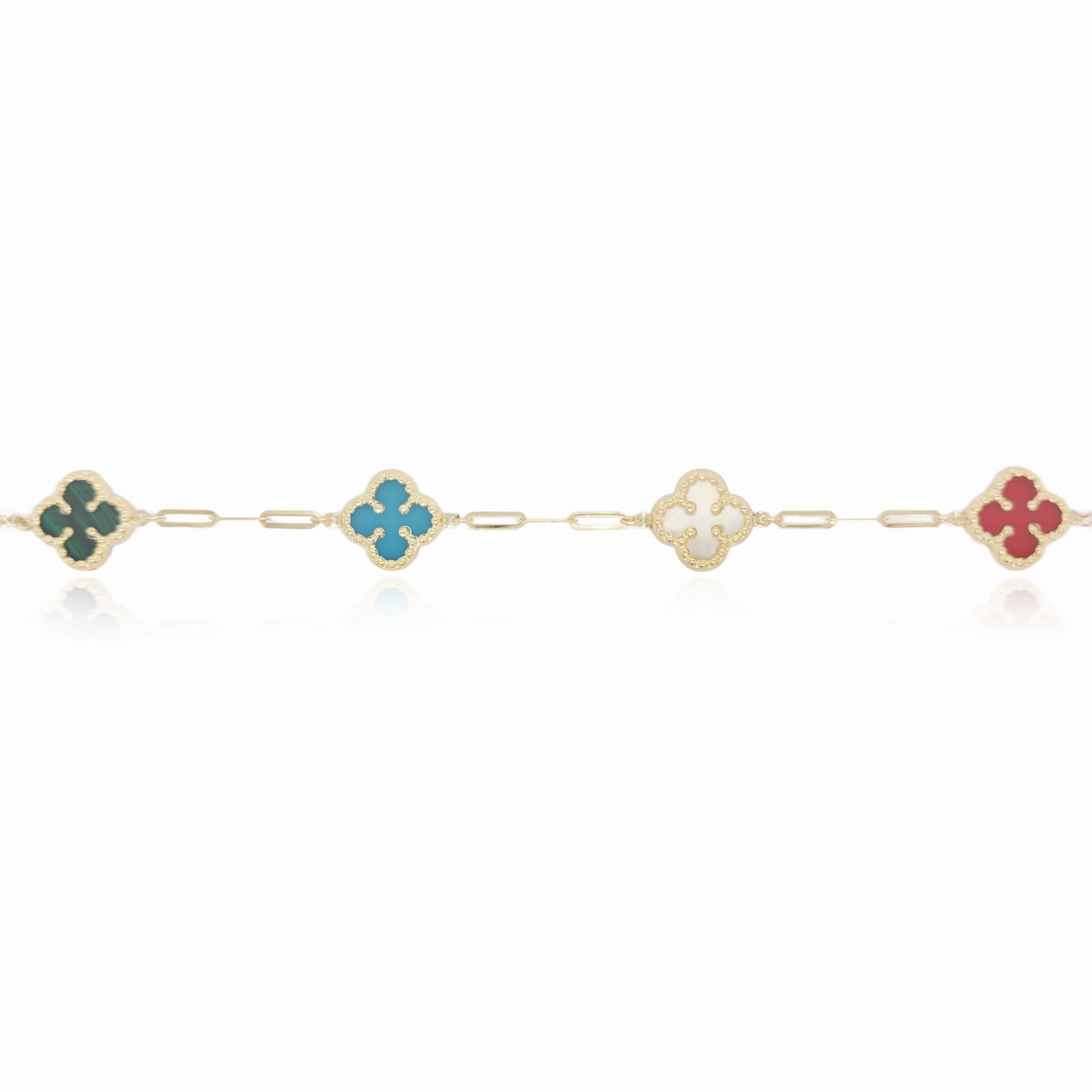 Evening Mood Breezy Style 14k Gold Colored  Clover Bracelet On Paperclip Chain