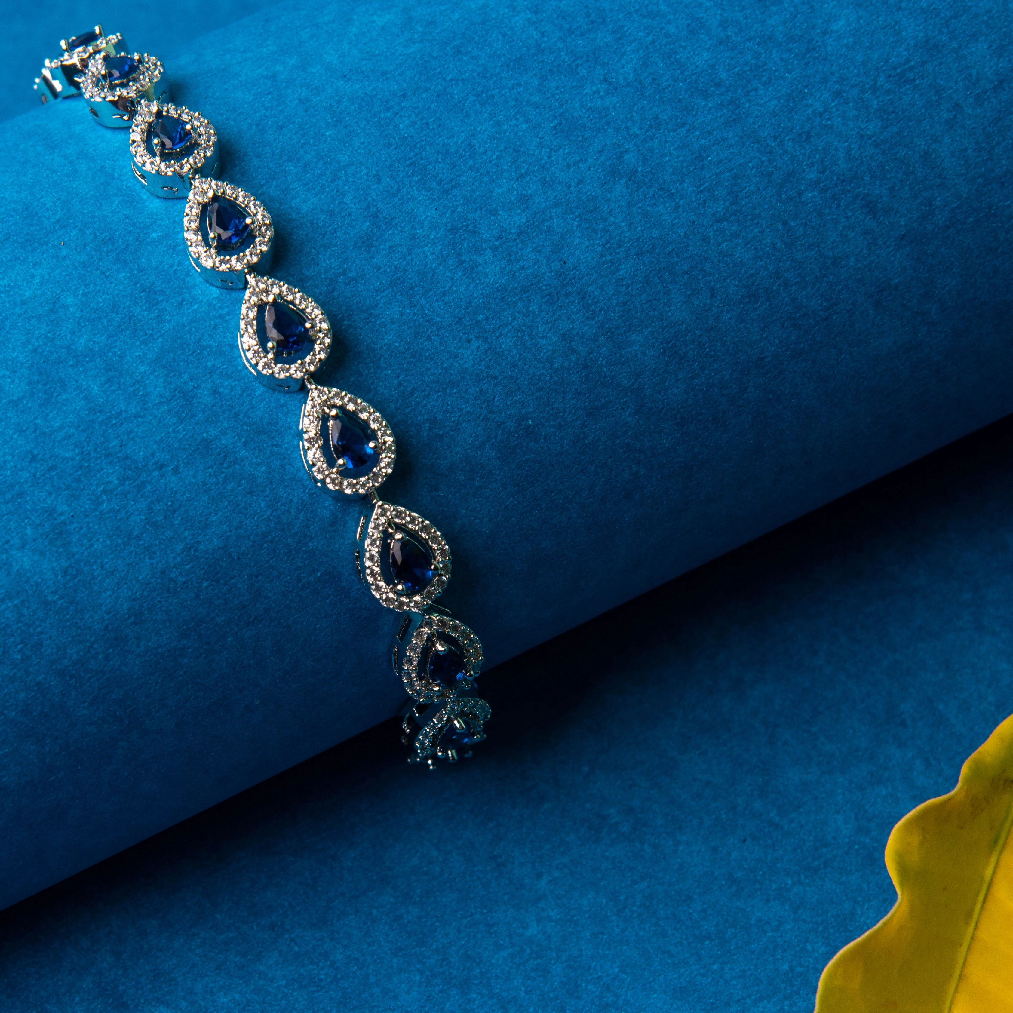 Premier pear flex bracelet Memorable Gift Unlimited Composite