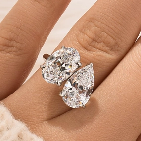 Decorative Purpose Polished Accent Toi et Moi Oval Cut & Pear Cut Engagement Ring Travel Ring
