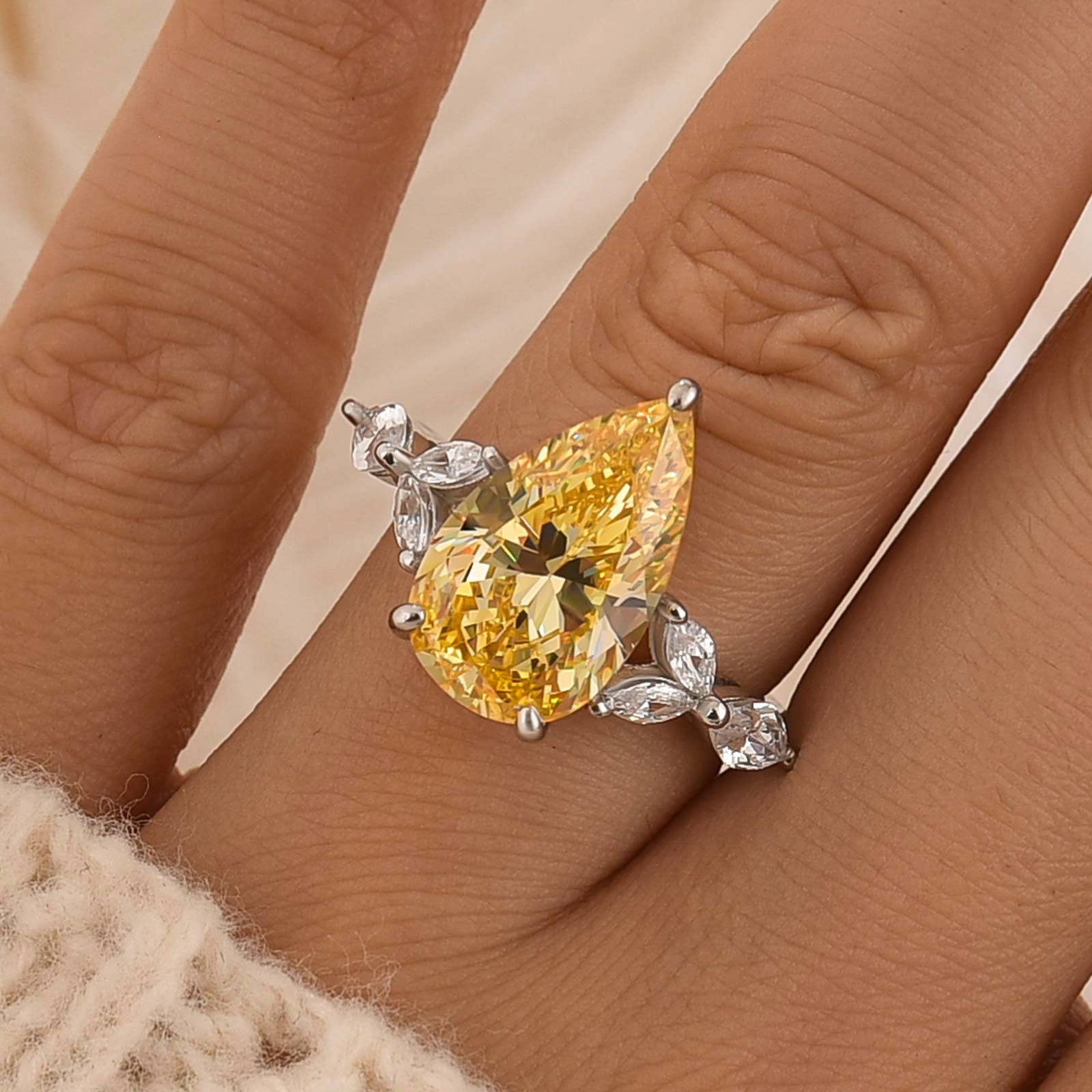 4.5Ct Pear Cut Yellow Stone With Design Marquise Side Stone Engagement Rings Shiny Craft Winter Gift