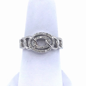 Glamorous touch Finest Style 14K White Gold Link Ring
