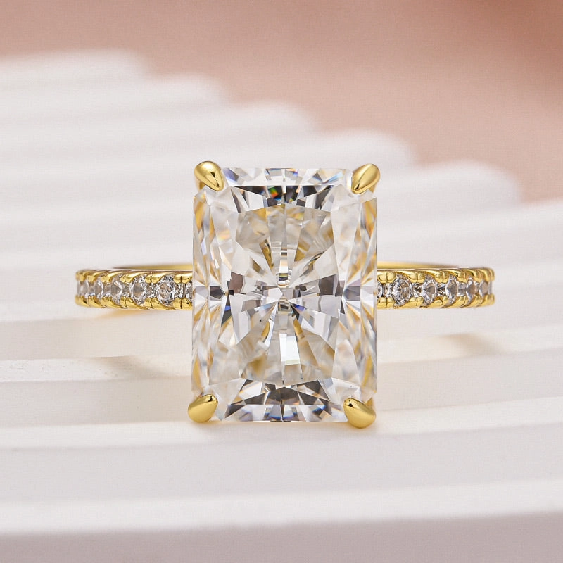 Louily Enchanting Moissanite 4.5 Carat Yellow Gold Radiant Cut Engagement Ring Delicate Token Unique Creation