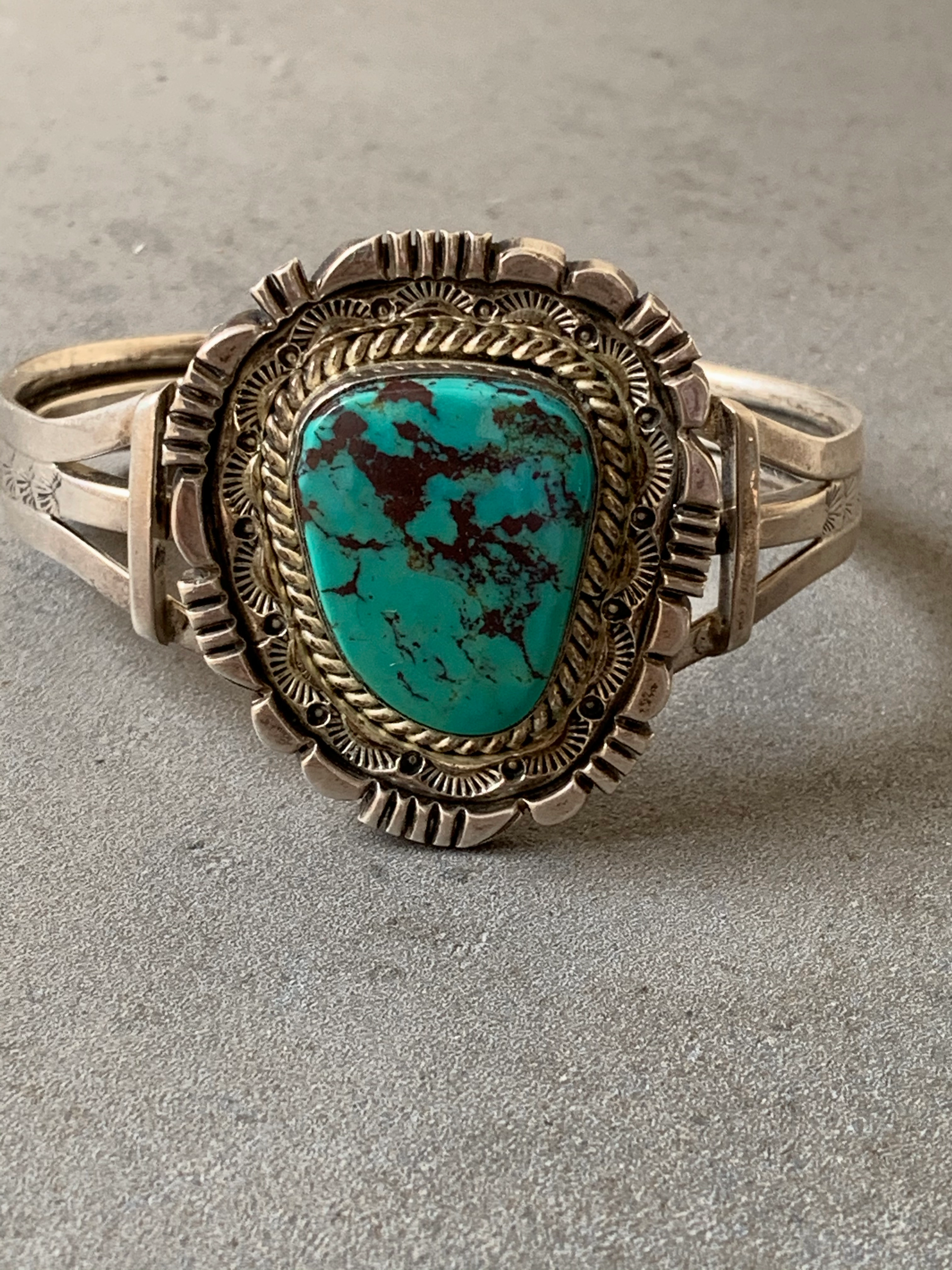 Wesley Craig Navajo IHMSS Turquoise Sterling Silver Cuff Vibrant Style Simple Glow
