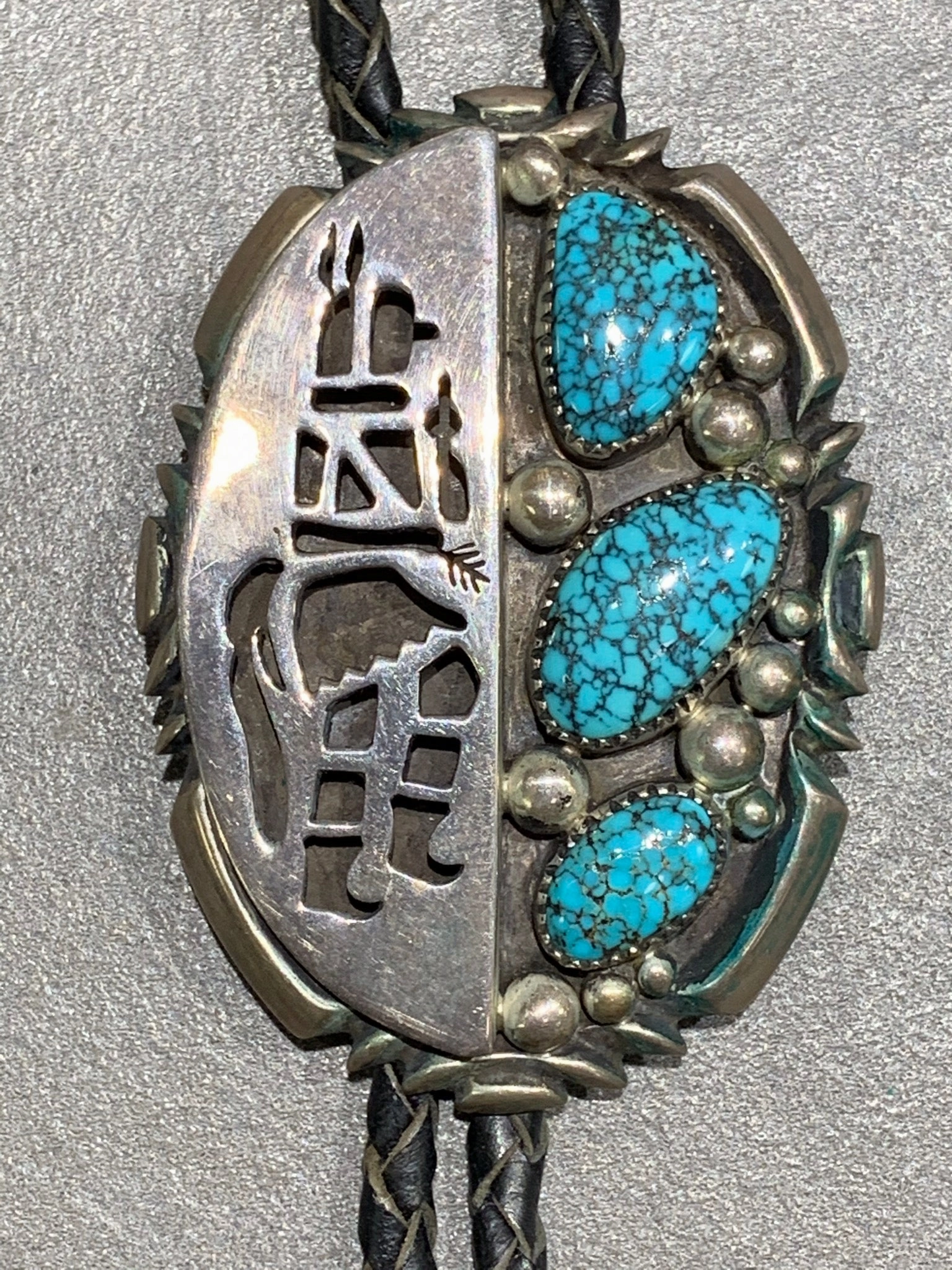 Wilson Begay Navajo Natural Turquoise Sterling Silver Bolo Effortless Sparkle Neat Detail